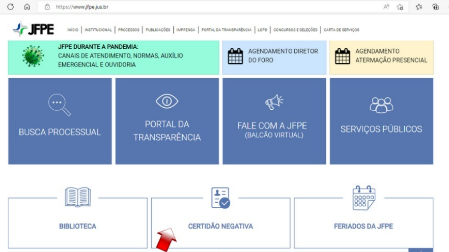 Foto da página da JFPE com seta apontando para o botão de certidão negativa