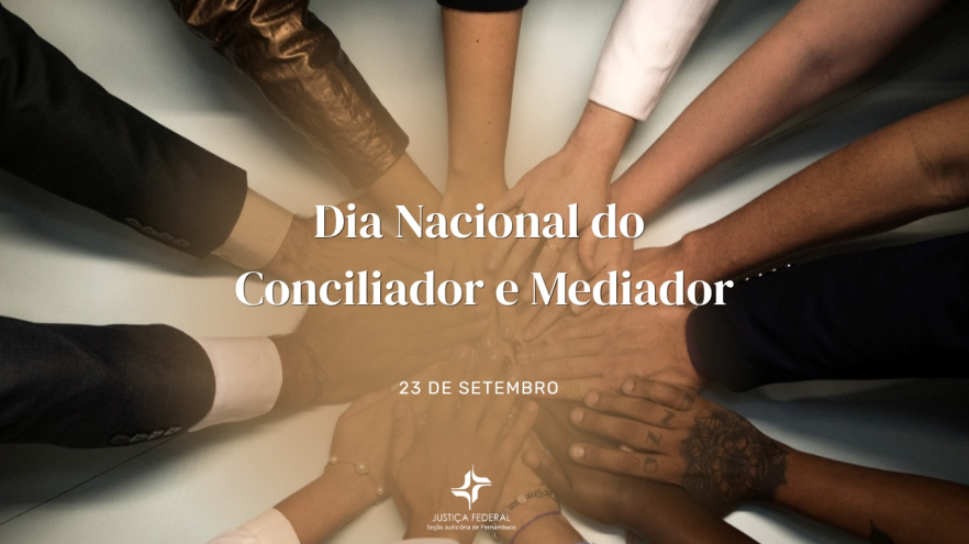 Mão diversas sobrepostas em sinal de união e conciliação 